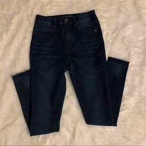 Harper High Rise Skinny Jeans with Raw Hem Size 25